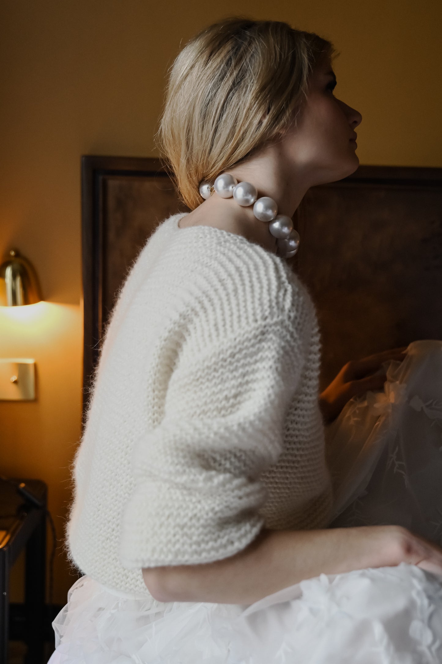 COLLIER JANIS